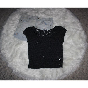 American Eagle XS Women's Black Eyelet Lace Crop Top Short Sleeve  GUC